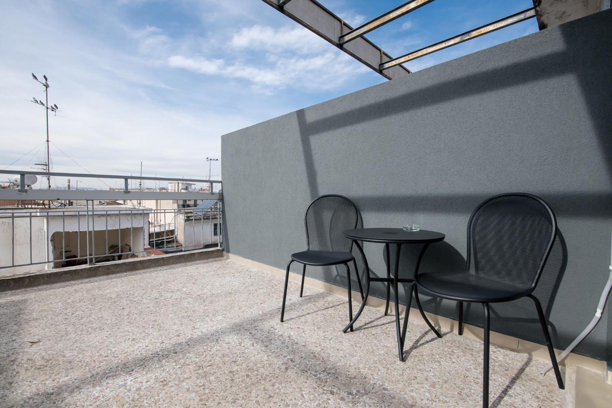 Luxury Central Apartment 6,1 Лариса Екстериор снимка