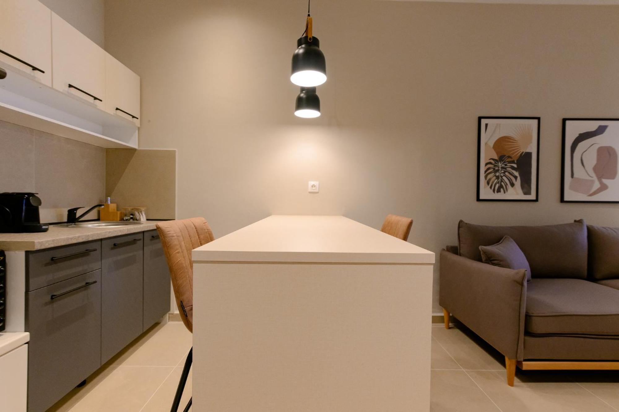 Luxury Central Apartment 6,1 Лариса Екстериор снимка